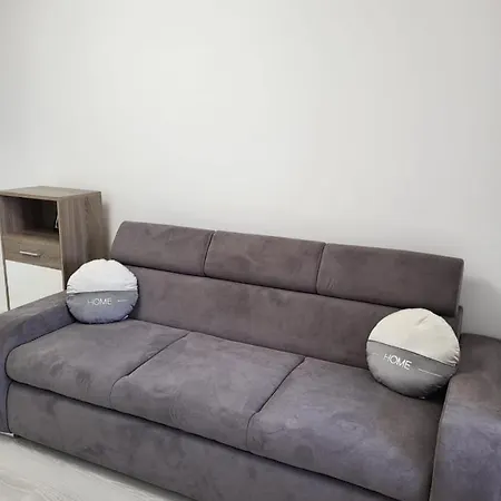 Titan 4 Residance Апартаменти Бухарест